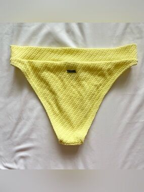 TRIANGL Butter Yellow Textured Bikini Bottoms Size L
